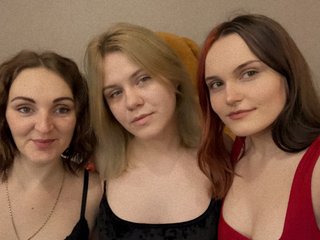 에로틱 한 영상 채팅 SixNipples