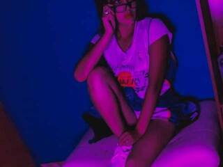 에로틱 한 영상 채팅 skarl3tt