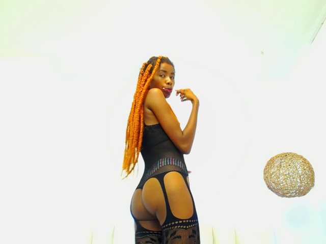 사진 SkarlettQueen #teen #nice #ass #girld don't miss my show HOT!!!