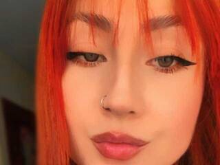 에로틱 한 영상 채팅 skylergray