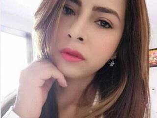 에로틱 한 영상 채팅 Sofi-smith