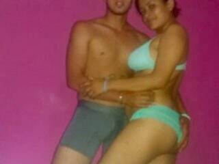 에로틱 한 영상 채팅 SofiaAndTom