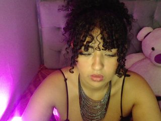 에로틱 한 영상 채팅 sofiacowperx