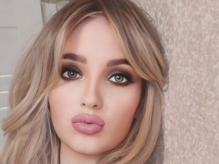 에로틱 한 영상 채팅 SofiaRici