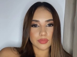 에로틱 한 영상 채팅 SofiaPeach