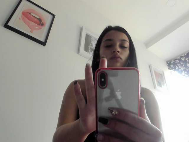 방송 스크린 샷 sofidiaz09