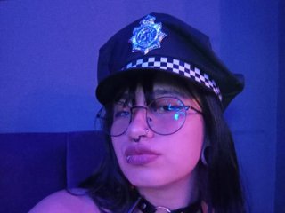 에로틱 한 영상 채팅 SofiiSweetCherry