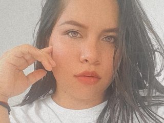 에로틱 한 영상 채팅 SofiWhore