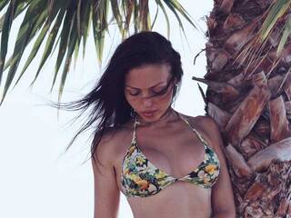 에로틱 한 영상 채팅 CreaMBabyy