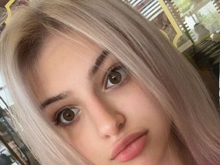 에로틱 한 영상 채팅 Sonyagasay