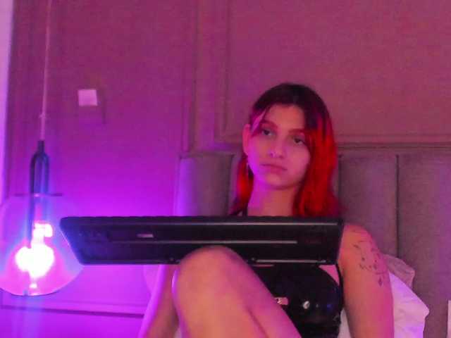 방송 스크린 샷 Sophiedoll18