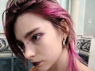 에로틱 한 영상 채팅 SophieHard