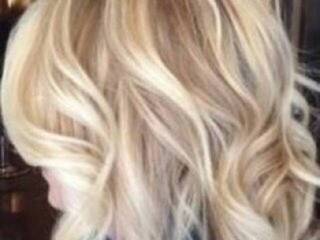 에로틱 한 영상 채팅 SquirtMoniqa