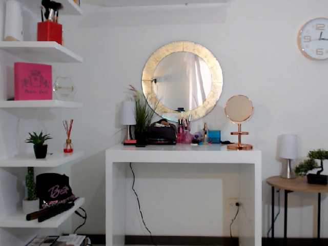 방송 스크린 샷 StaceyWood