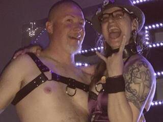 에로틱 한 영상 채팅 Stepdaddy143