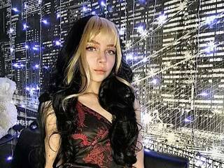 에로틱 한 영상 채팅 StephaniMarmi