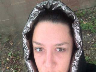 에로틱 한 영상 채팅 Stephaniya