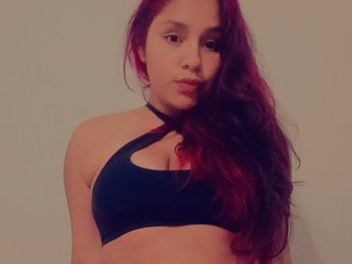 에로틱 한 영상 채팅 StephanySans