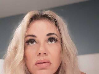 에로틱 한 영상 채팅 stormpalmer