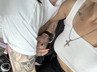 에로틱 한 영상 채팅 StrangePimp