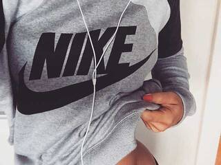 에로틱 한 영상 채팅 strawberry002