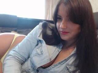 에로틱 한 영상 채팅 Strawberry696