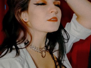 에로틱 한 영상 채팅 Succubaaa