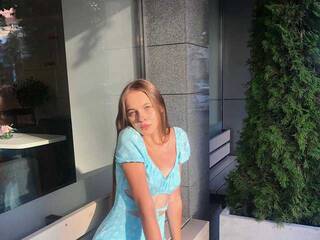 에로틱 한 영상 채팅 SugaaaaR