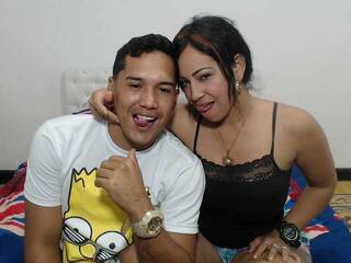 에로틱 한 영상 채팅 suitingbedroo