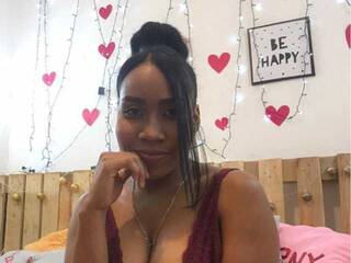 에로틱 한 영상 채팅 SunOlsen