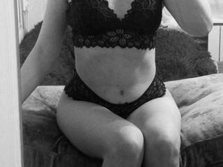 에로틱 한 영상 채팅 youdreames19