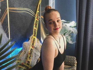 에로틱 한 영상 채팅 SunShineLolaa