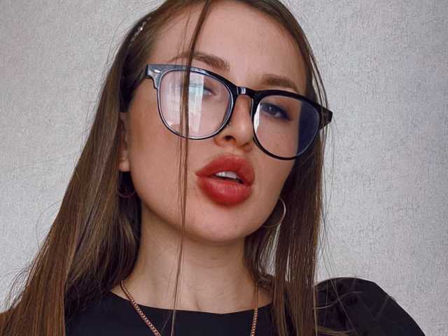 프로필 사진 -RED_HAT-