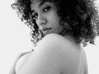 에로틱 한 영상 채팅 Sussana-22