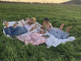 에로틱 한 영상 채팅 Sweet-Bunnies