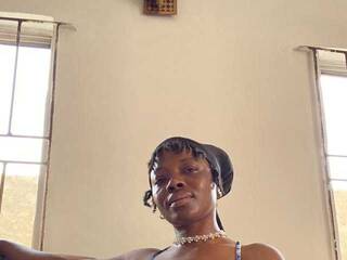 에로틱 한 영상 채팅 Sweetbellea