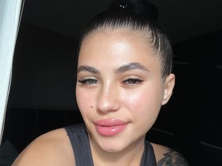 에로틱 한 영상 채팅 SweetLya09