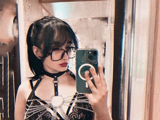 에로틱 한 영상 채팅 SweetMilina