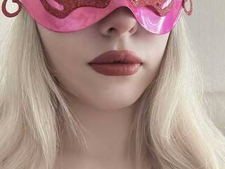 에로틱 한 영상 채팅 SwetyKitty