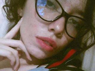 에로틱 한 영상 채팅 Syler--