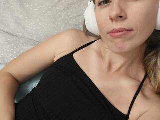 에로틱 한 영상 채팅 Taiga-vvolna