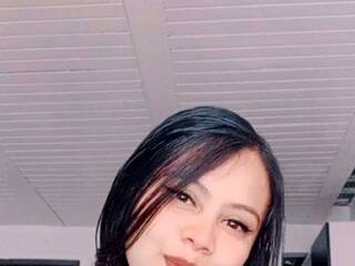 에로틱 한 영상 채팅 talia-novikov