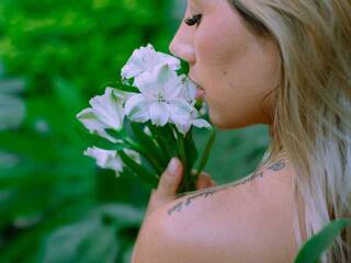 에로틱 한 영상 채팅 Tamarawilson1