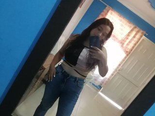 에로틱 한 영상 채팅 TamyHoney