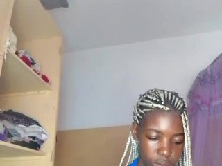에로틱 한 영상 채팅 Tanasha