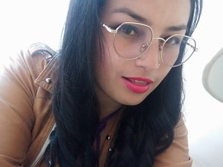 에로틱 한 영상 채팅 taniapervert