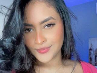 에로틱 한 영상 채팅 Taniatorres