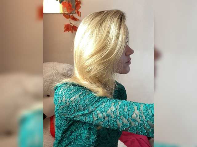 방송 스크린 샷 KristiIvanna