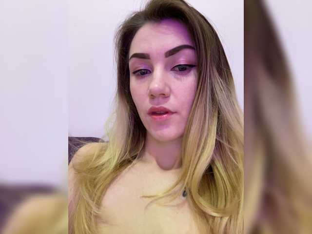 방송 스크린 샷 KristiIvanna
