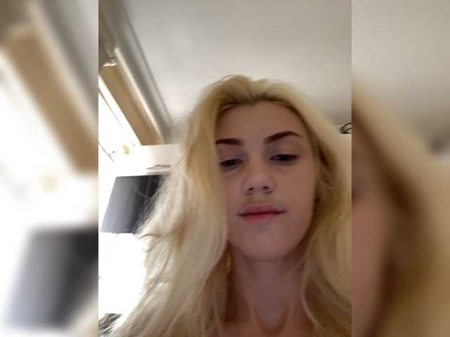 방송 스크린 샷 KristiIvanna